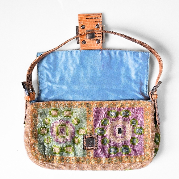 **SOLD**Fendi Baguette Vintage Fully Beaded Geometric Pattern - Picture 10 of 17